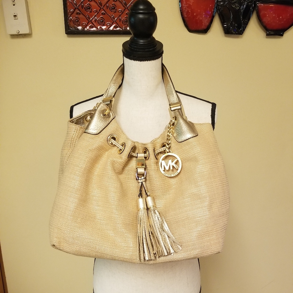 Michael kors purse and dust bag